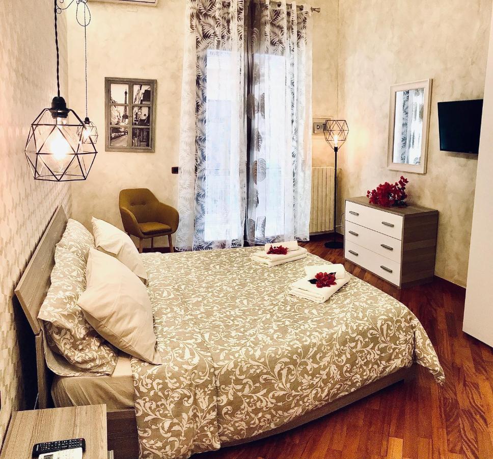Salerno Historic Center Lovely Flat Kültér fotó